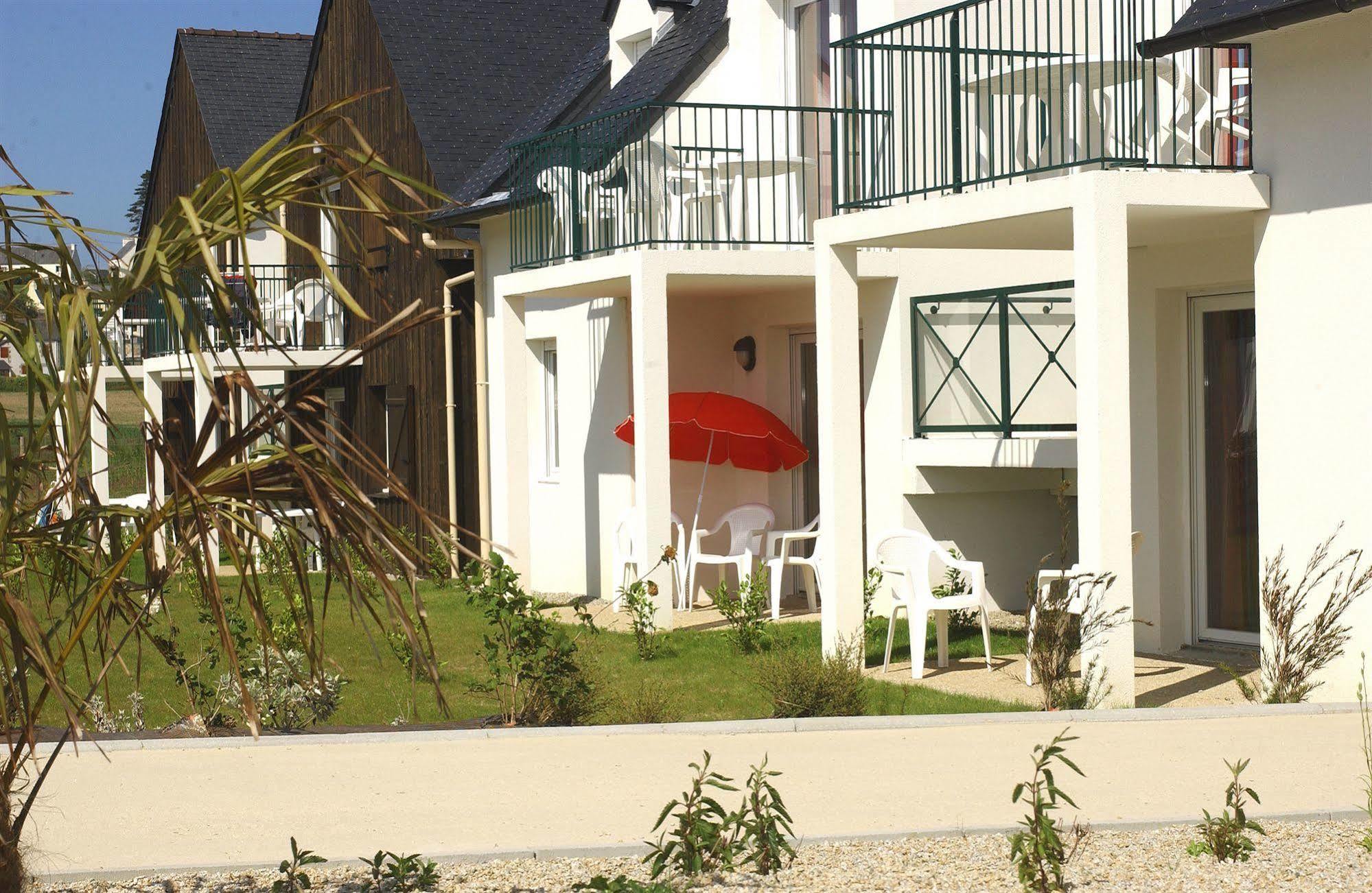 Residence Nemea Les Roches Saint-Pol-de-Leon Bagian luar foto